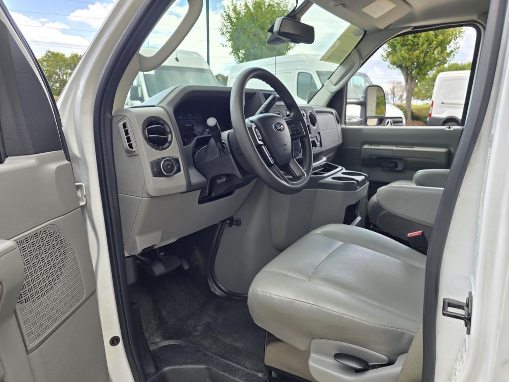 2024 Ford E-350SD Base Concord NC