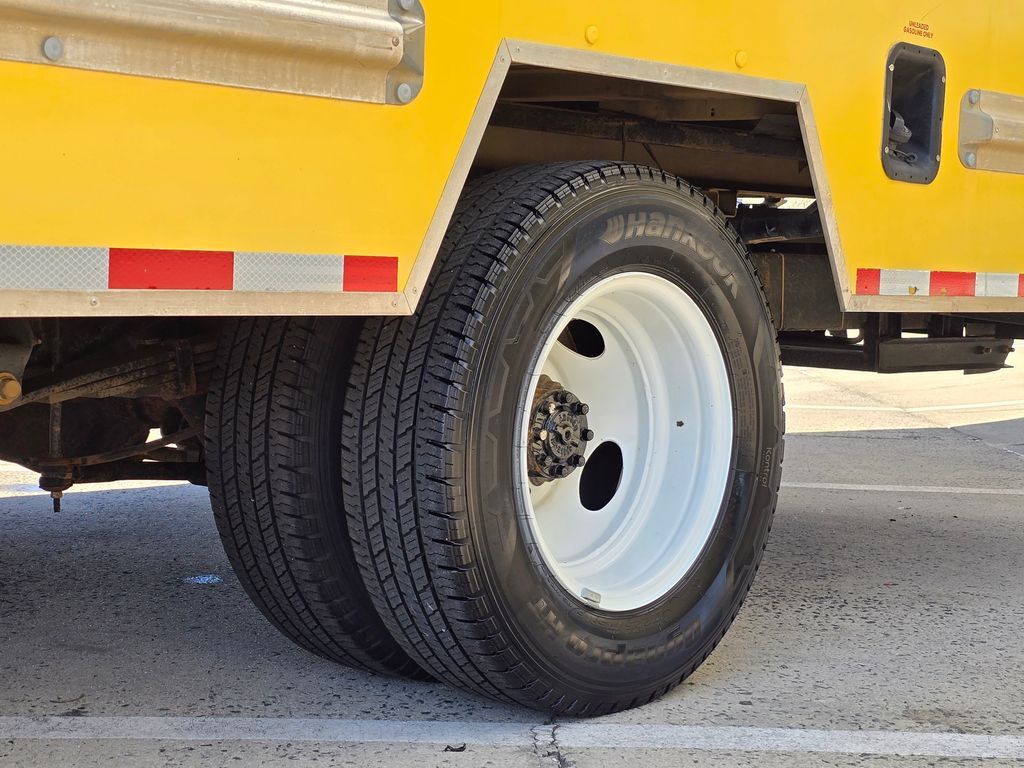 2024 Ford E-350SD Base Concord NC