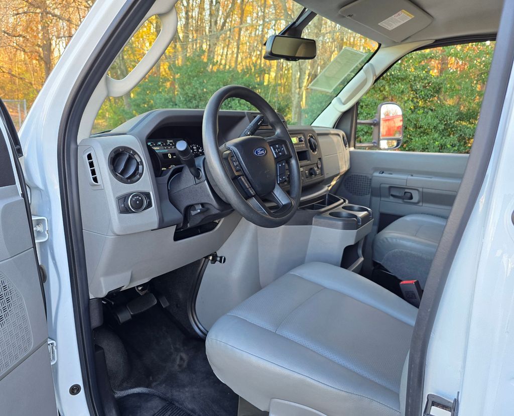 2024 Ford E-350SD Base Concord NC