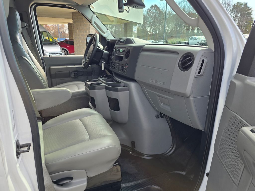 2024 Ford E-350SD Base Concord NC