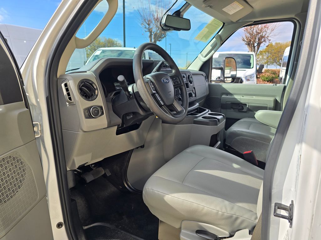 2024 Ford E-350SD Base Concord NC