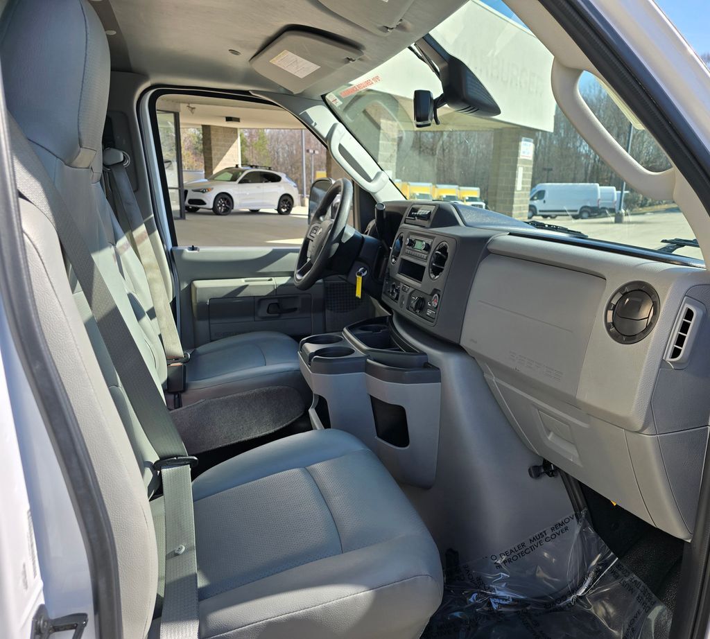 2024 Ford E-350SD Base Concord NC