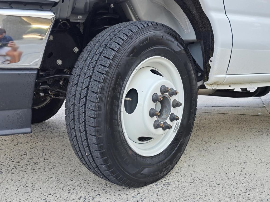 2024 Ford E-350SD Base Concord NC