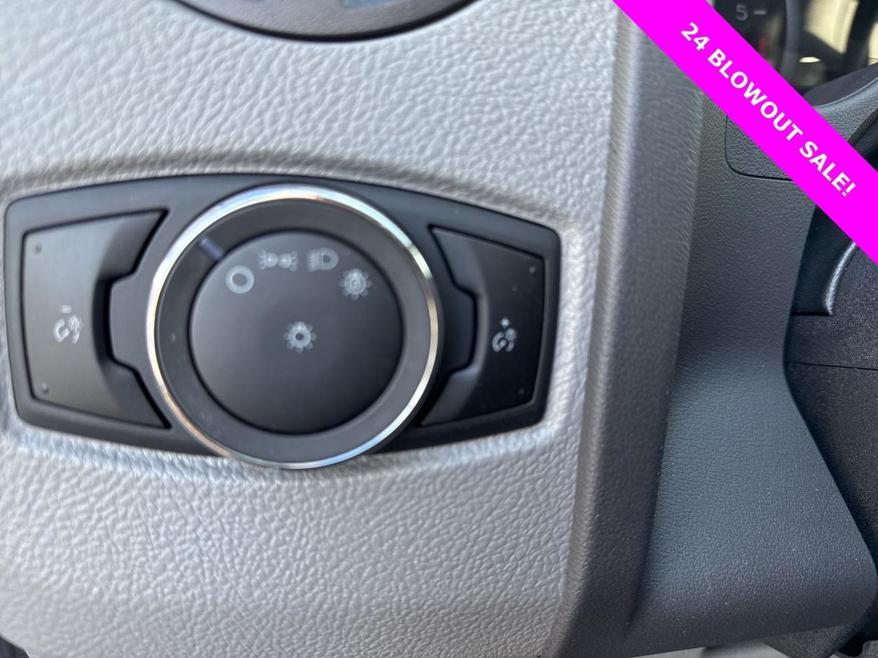 2024 Ford E-450SD Base Warrenton VA