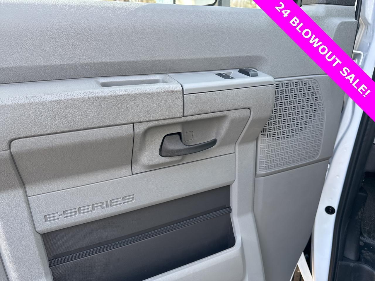 2024 Ford E-450SD Base Warrenton VA