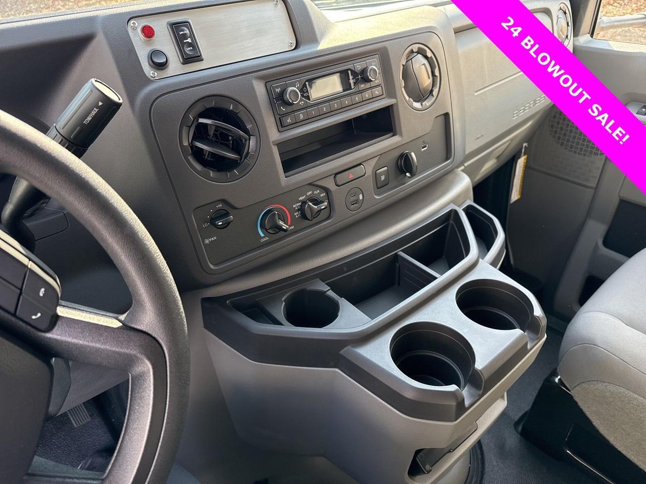 2024 Ford E-450SD Base Warrenton VA