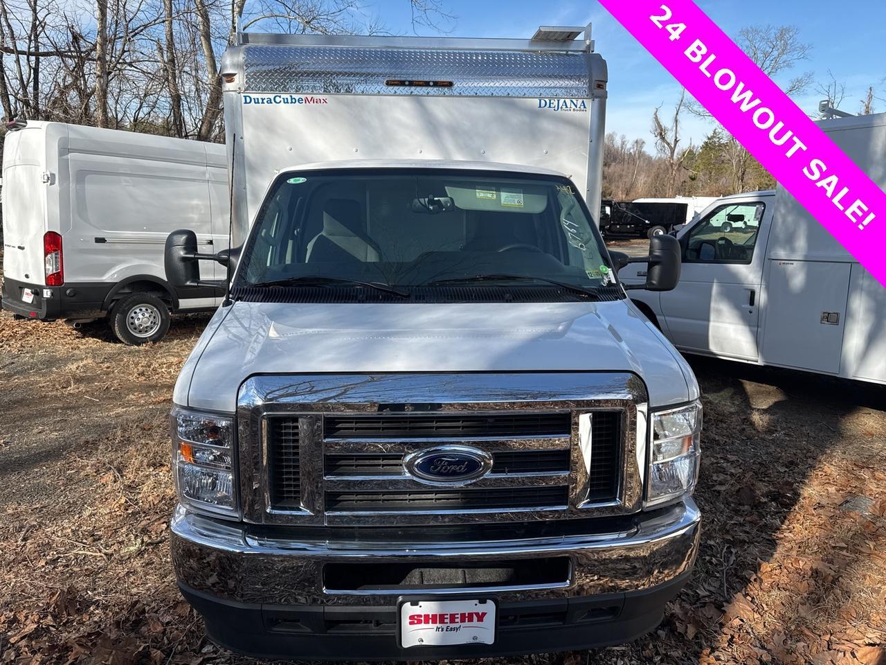 2024 Ford E-450SD Base Warrenton VA