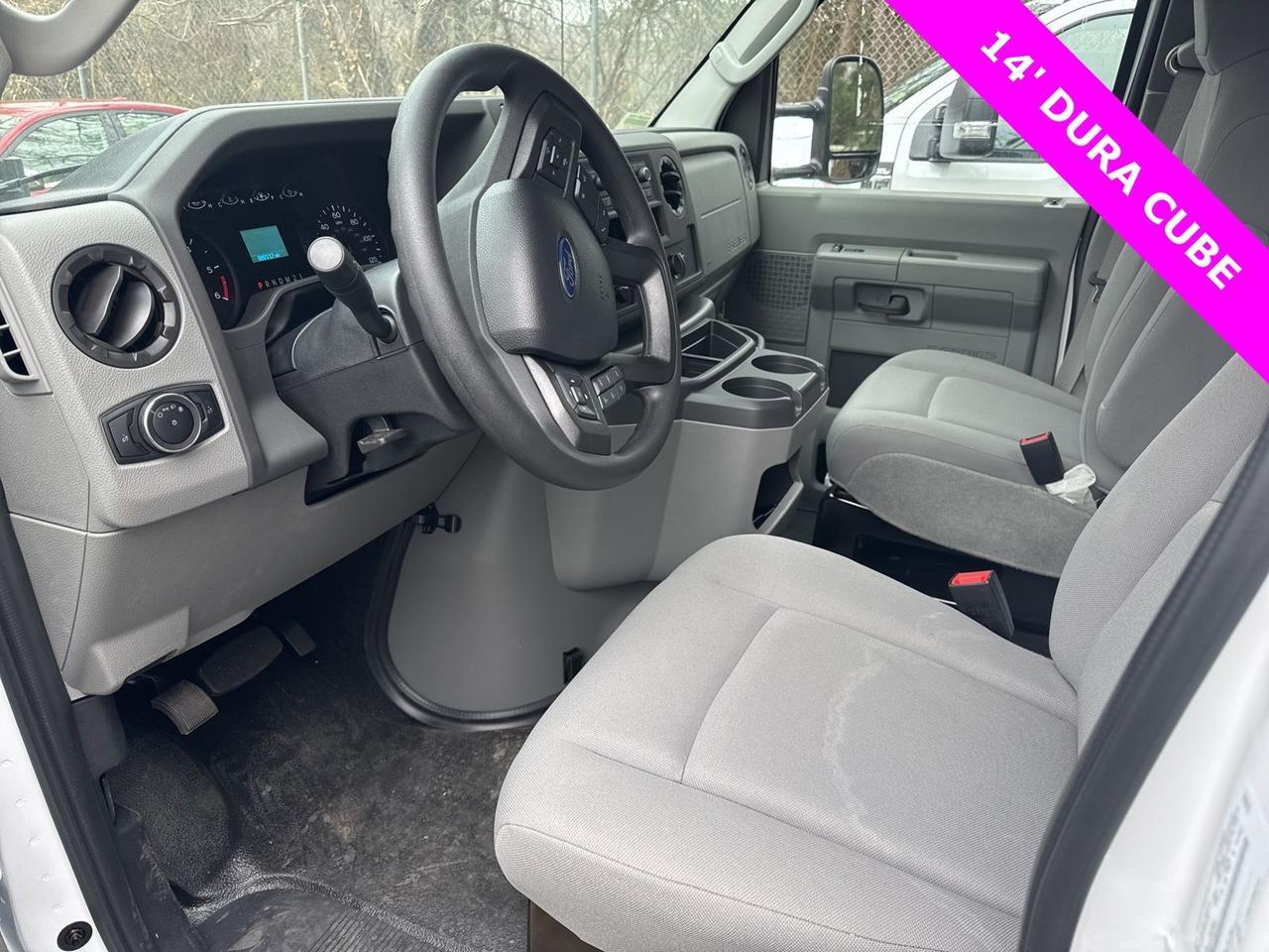 2024 Ford E-450SD Base Warrenton VA