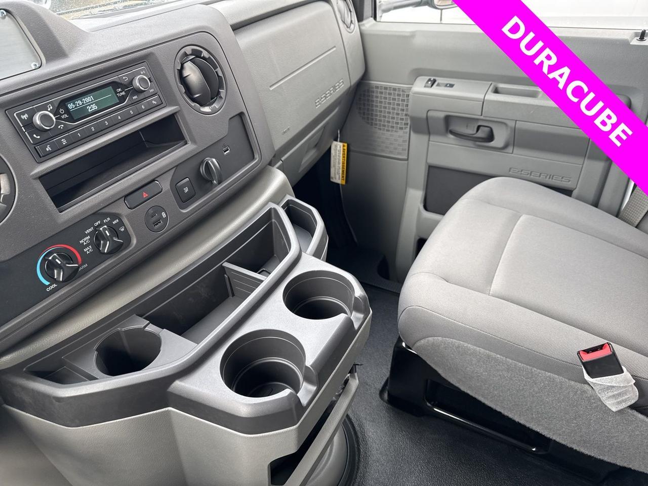 2024 Ford E-450SD Base Warrenton VA