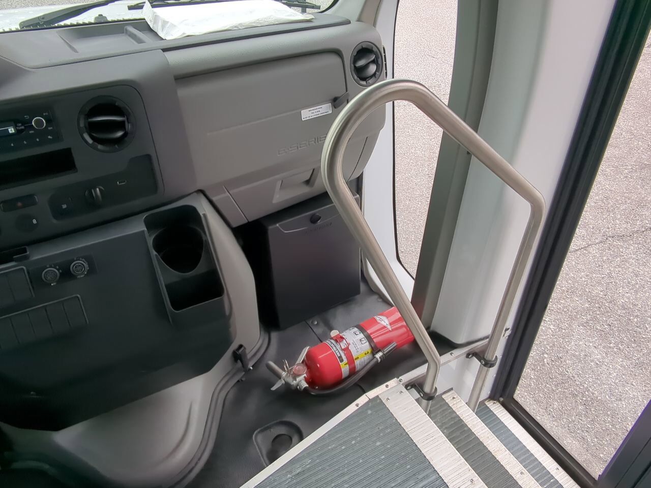 2024 Ford E-Series Cutaway Winder GA