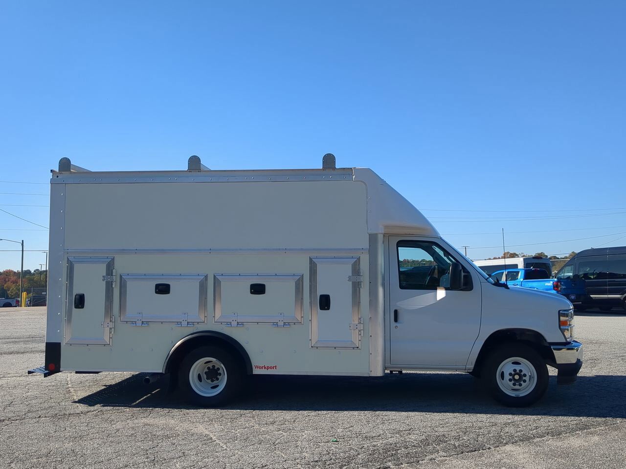 2024 Ford E-Series Cutaway