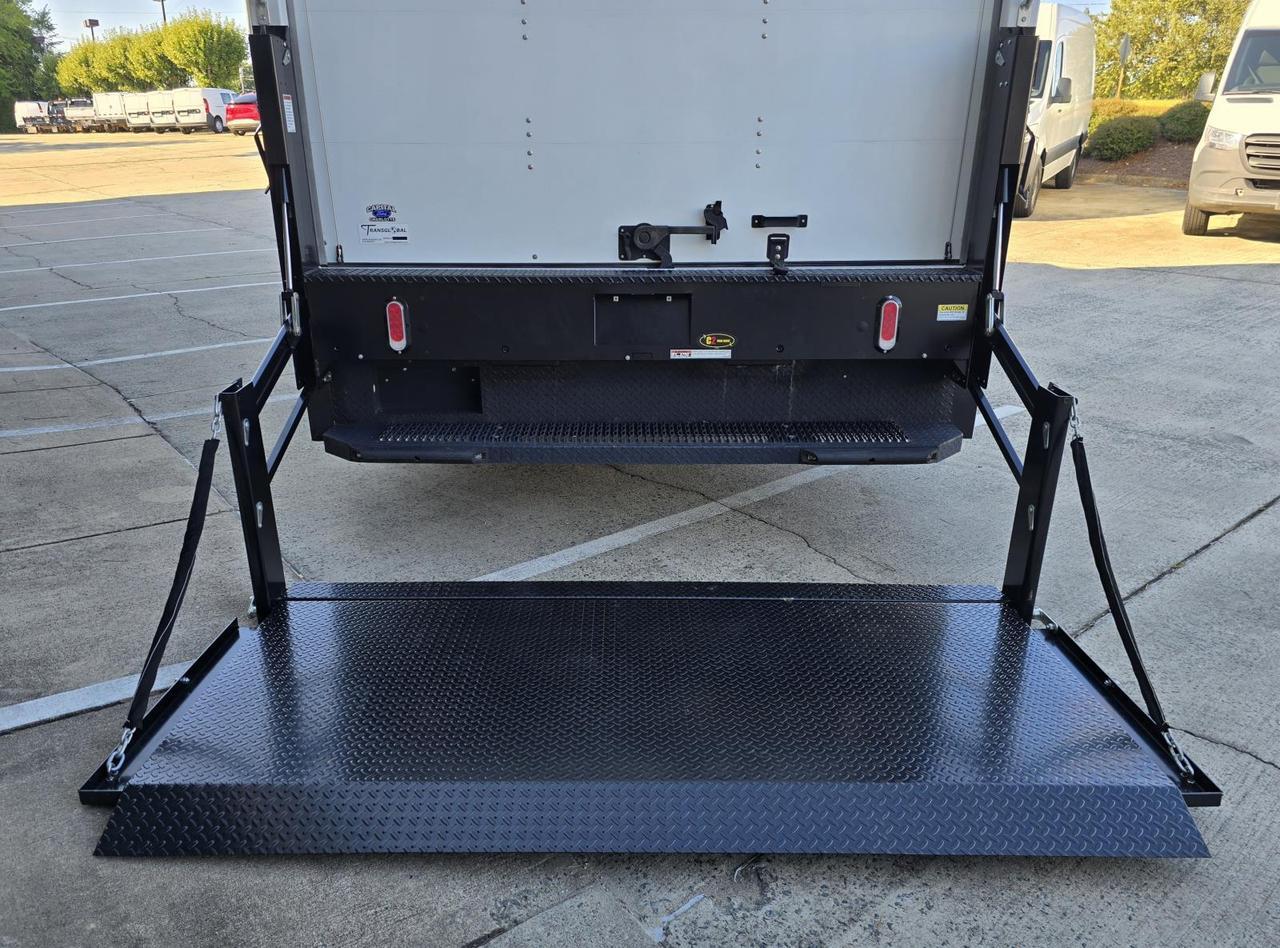 2024 Ford E-Series Cutaway E-350 DRW 16FT Box W/Maxon 1,600lb Liftgate and Roll-Up Door Concord NC
