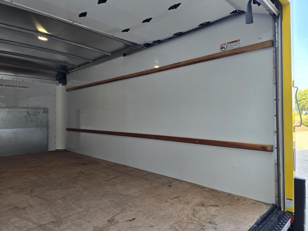 2024 Ford E-Series Cutaway E-350 DRW 16FT Box W/Roll-Up Door and Pull-Out Ramp Concord NC