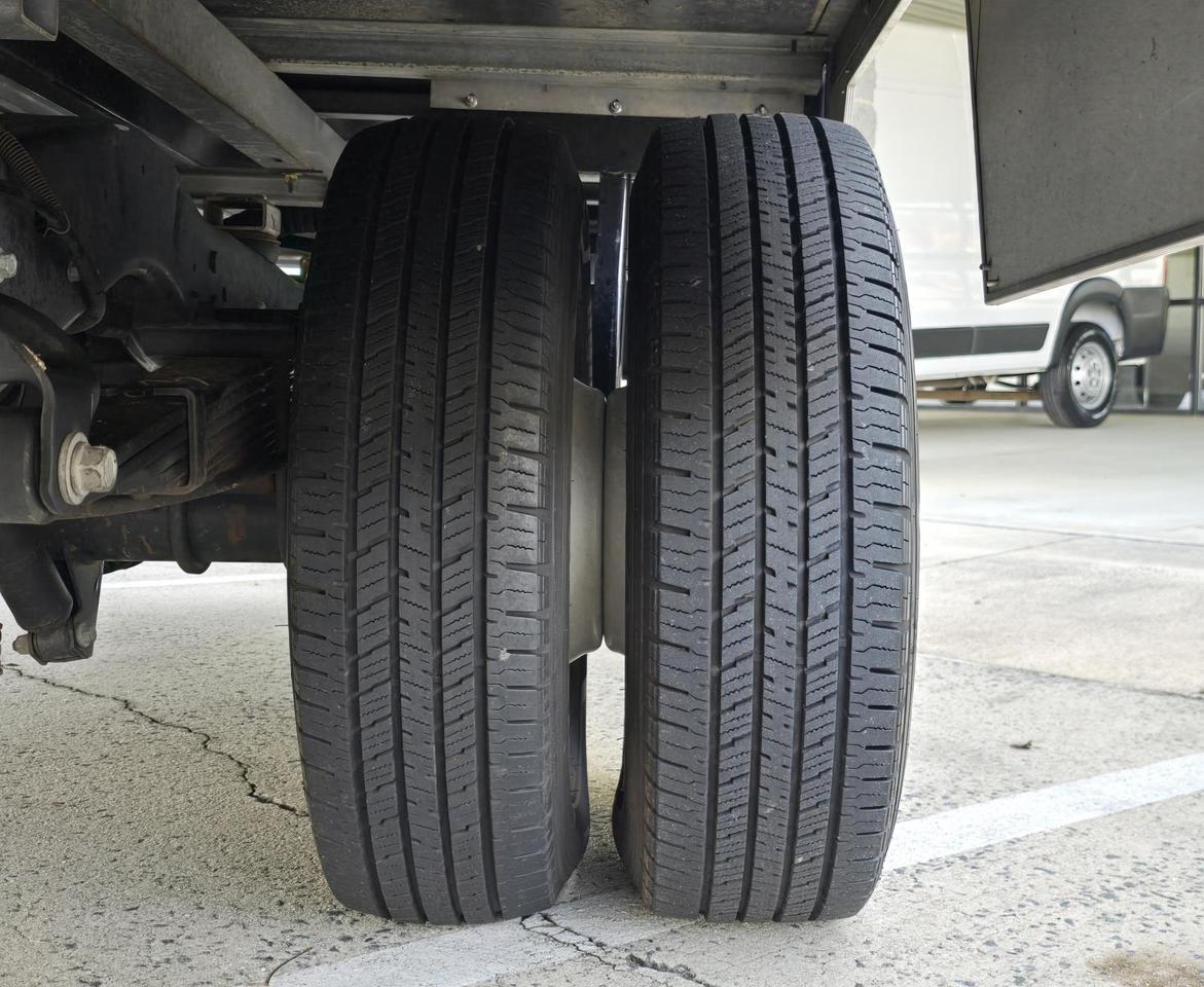 2024 Ford E-Series Cutaway E-350 DRW 16FT Box W/Roll-Up Door and Pull-Out Ramp Concord NC