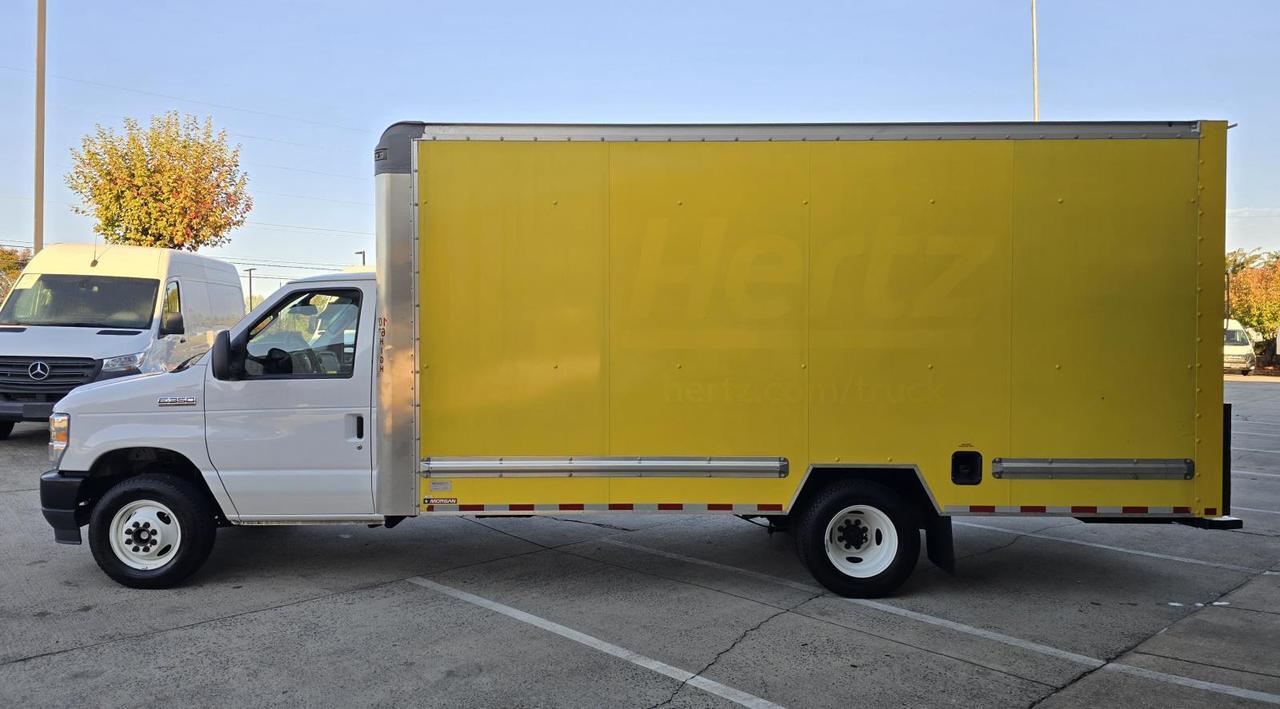 2024 Ford E-Series Cutaway E-350 DRW 16FT Box W/Roll-Up Door and Pull-Out Ramp Concord NC