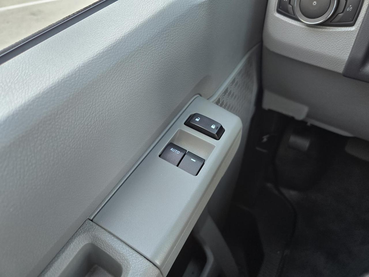 2024 Ford E-Series Cutaway E-350 DRW 16FT Box W/Roll-Up Door and Pull-Out Ramp Concord NC
