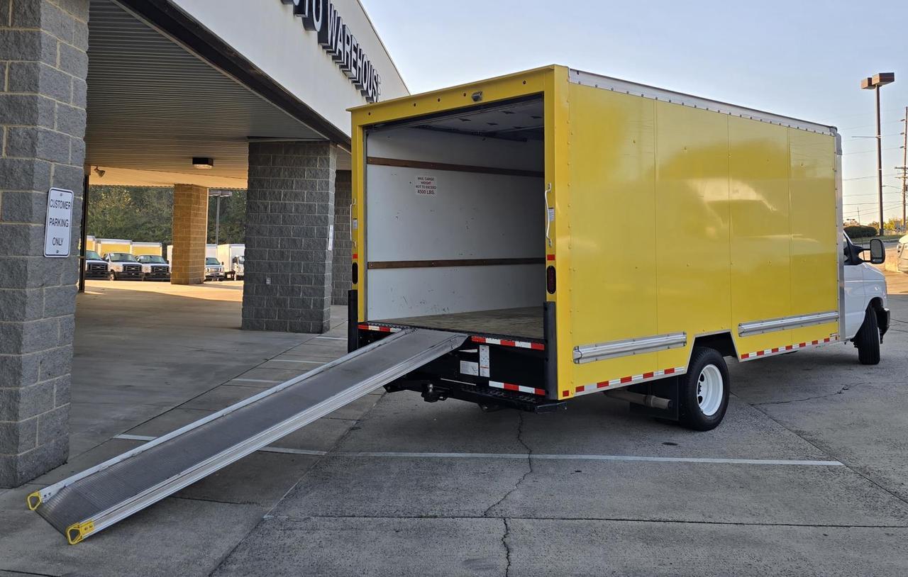 2024 Ford E-Series Cutaway E-350 DRW 16FT Box W/Roll-Up Door and Pull-Out Ramp Concord NC