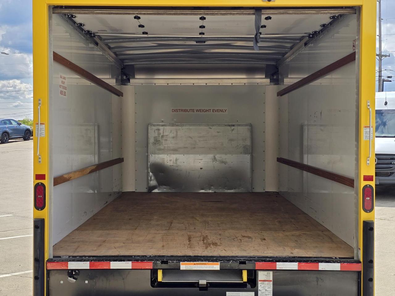 2024 Ford E-Series Cutaway E-350 DRW 16FT Box W/Roll-Up Door and Pull-Out Ramp Concord NC