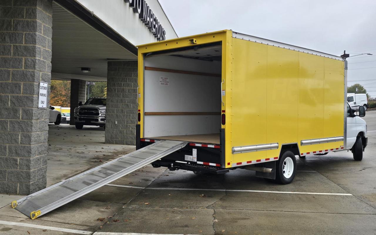 2024 Ford E-Series Cutaway E-350 DRW 16FT Box W/Roll-Up Door and Pull-Out Ramp Concord NC