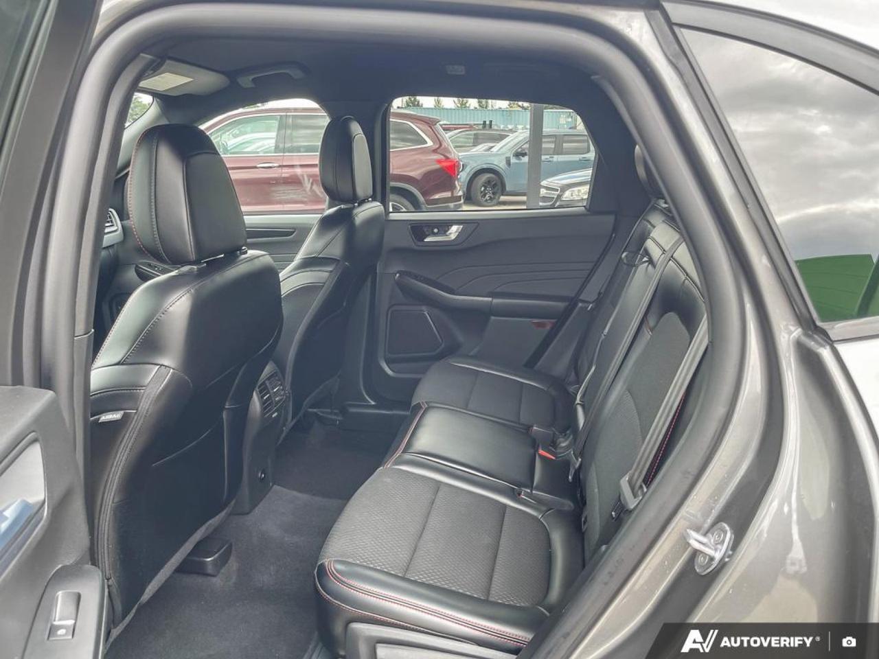 2024 Ford ESCAPE ST-LINE Edmonton AB