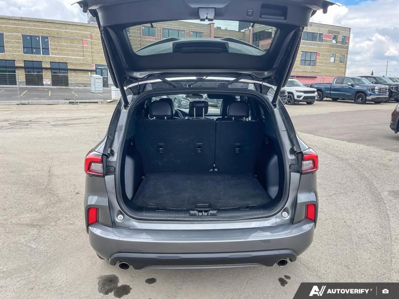 2024 Ford ESCAPE ST-LINE Edmonton AB