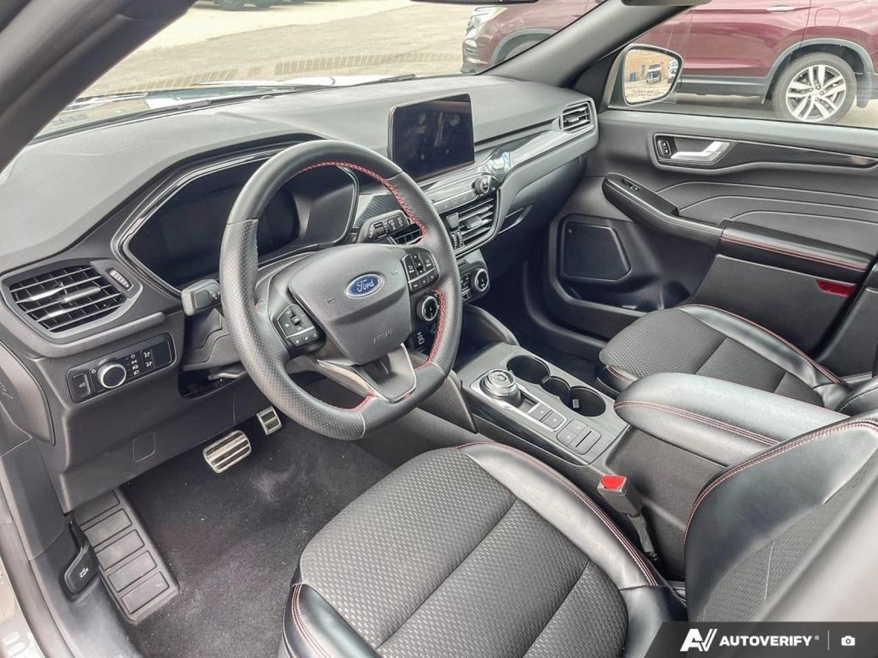 2024 Ford ESCAPE ST-LINE Edmonton AB