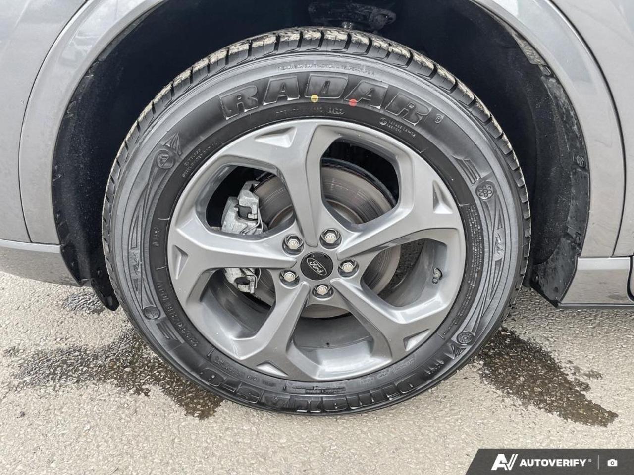 2024 Ford ESCAPE ST-LINE Edmonton AB