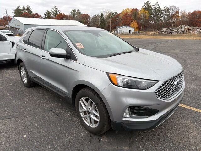 2024 Ford Edge Pine River MN