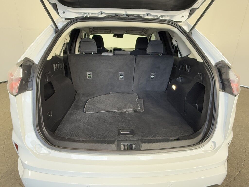 2024 Ford Edge SE AWD w/Black Appearance Pkg Maumee OH