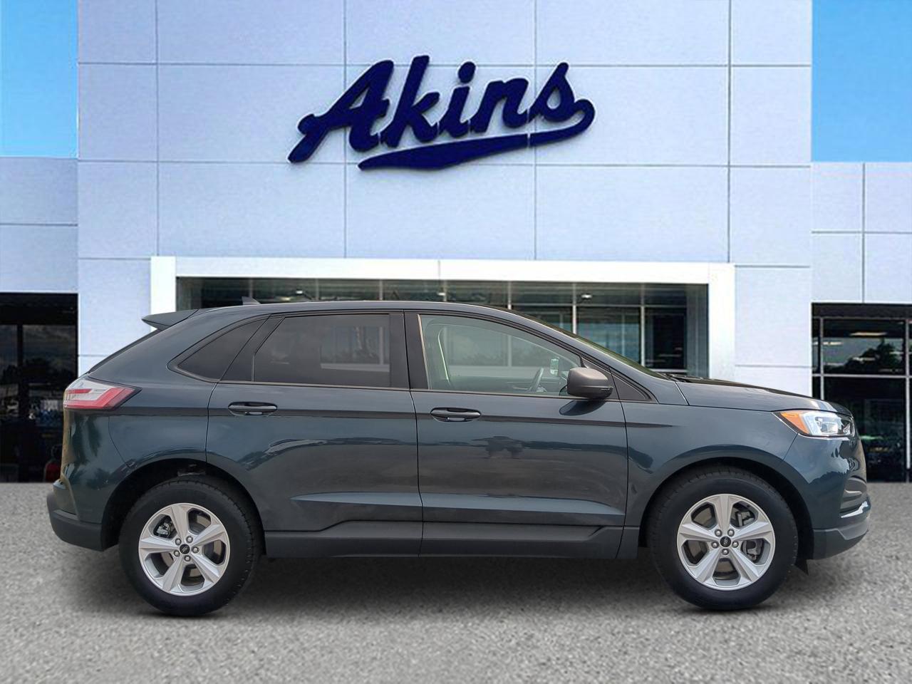 2024 Ford Edge SE