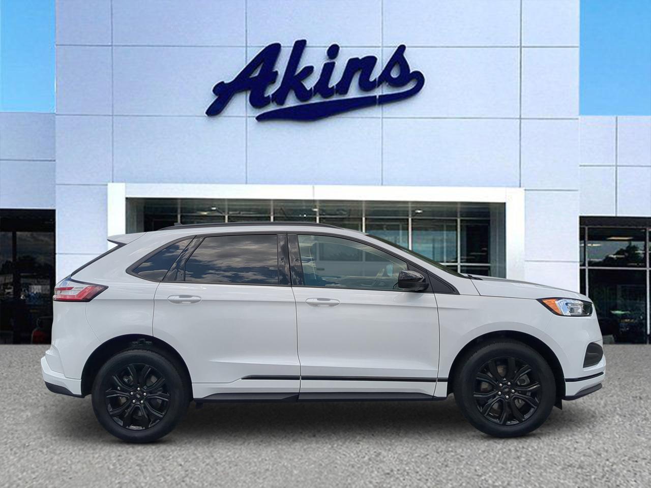 2024 Ford Edge SE
