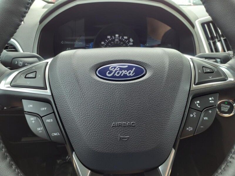 2024 Ford Edge SEL Del Rio TX