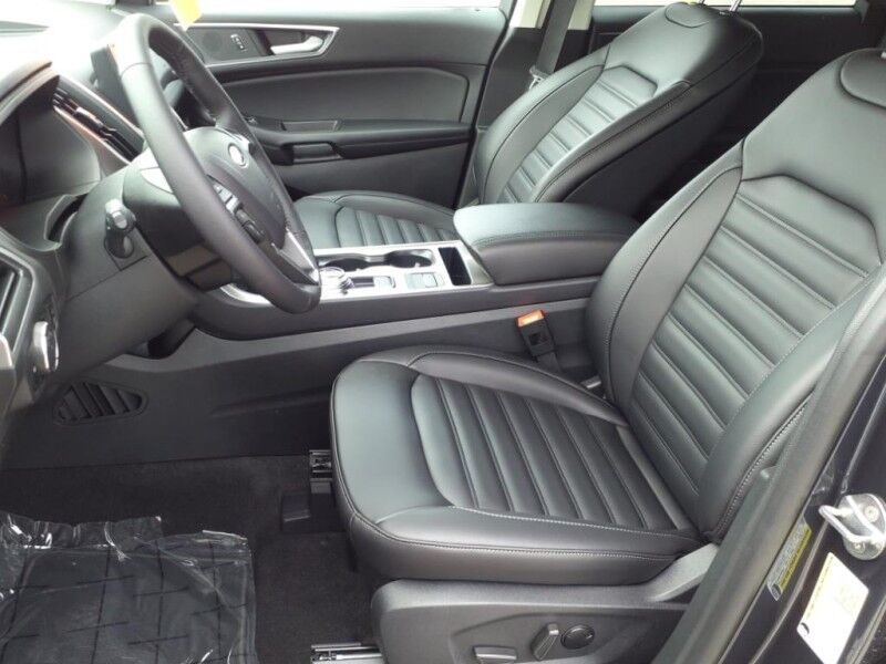 2024 Ford Edge SEL Del Rio TX