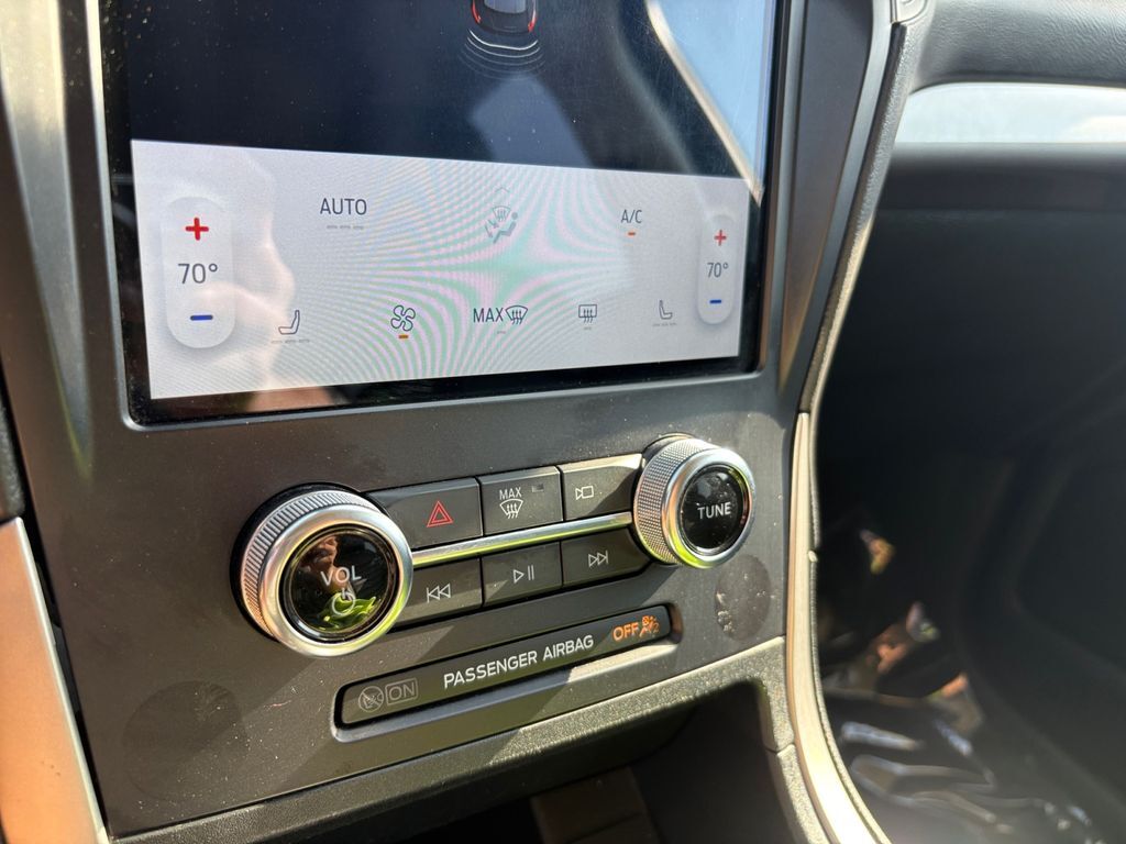 2024 Ford Edge SEL Hondo TX