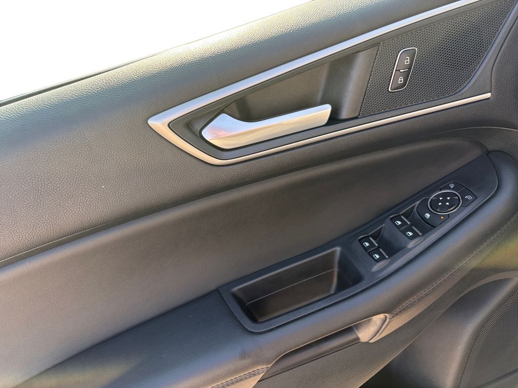 2024 Ford Edge SEL Hondo TX
