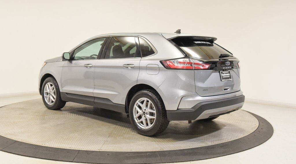 2024 Ford Edge SEL Akron