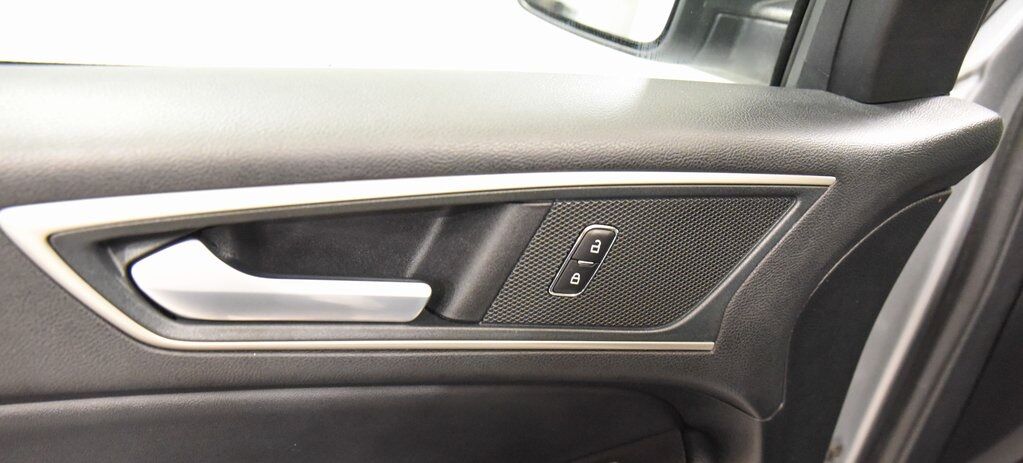 2024 Ford Edge SEL Akron