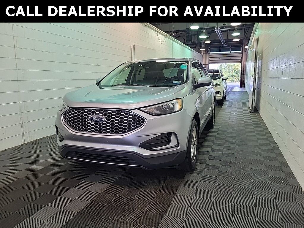 2024 Ford Edge SEL Akron