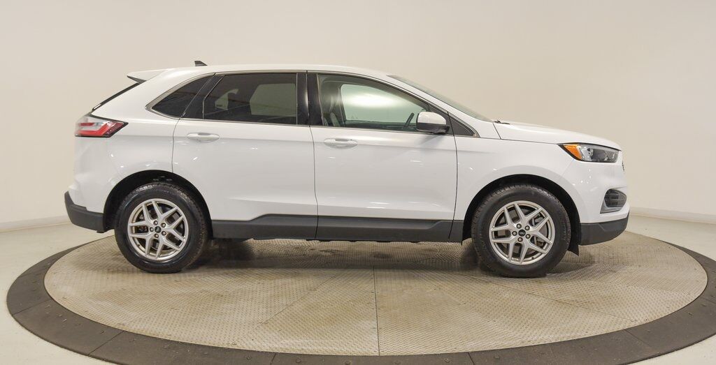 2024 Ford Edge SEL Akron