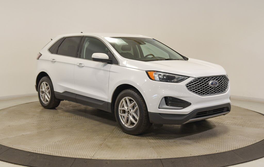 2024 Ford Edge SEL Akron