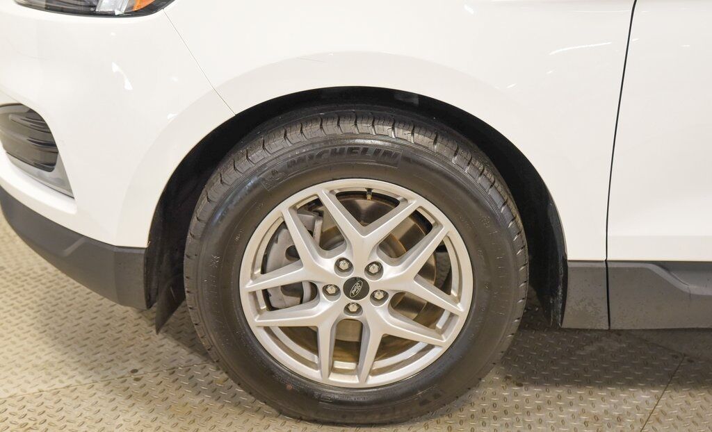 2024 Ford Edge SEL Akron