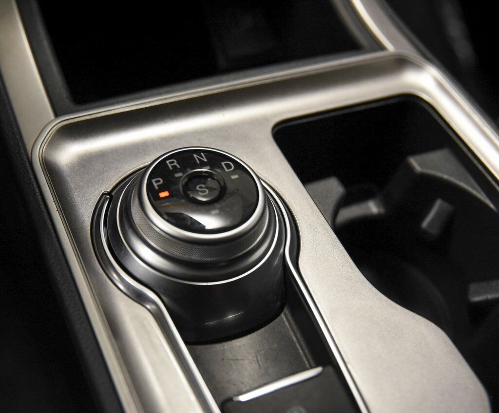 2024 Ford Edge SEL Akron