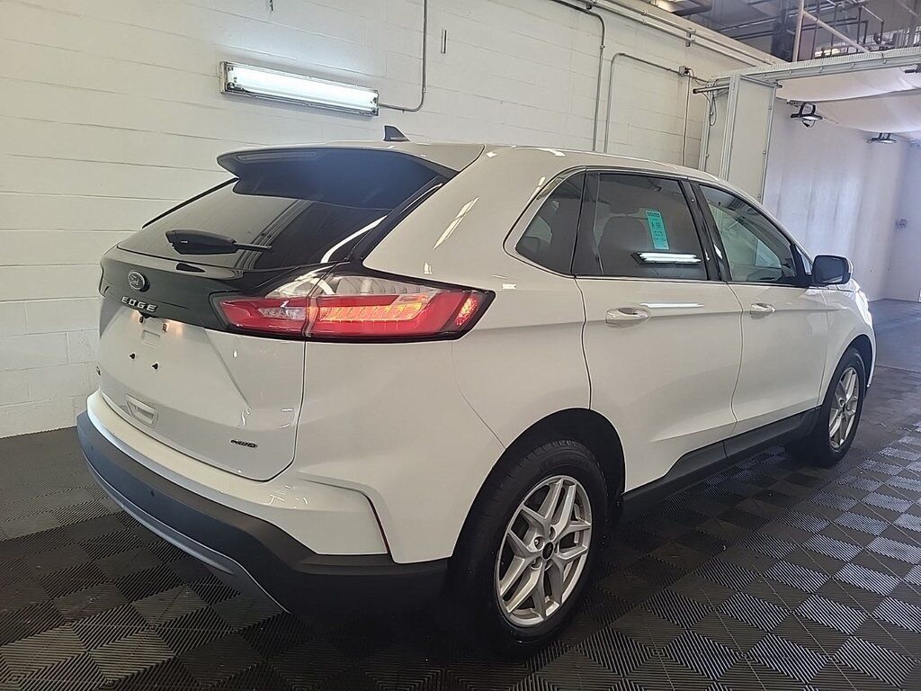 2024 Ford Edge SEL Akron