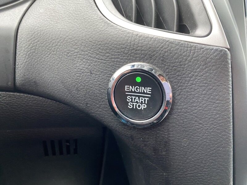 2024 Ford Edge SEL Bristol  PA