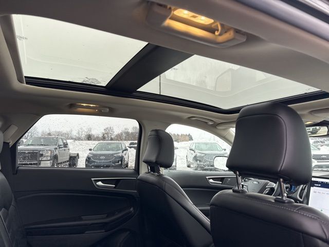 2024 Ford Edge SEL Random Lake WI