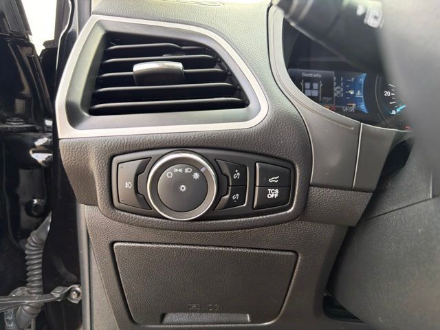 2024 Ford Edge SEL Random Lake WI