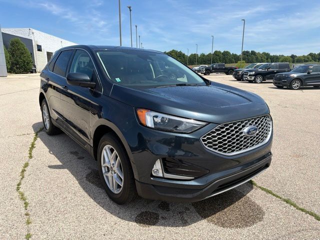 2024 Ford Edge SEL Random Lake WI