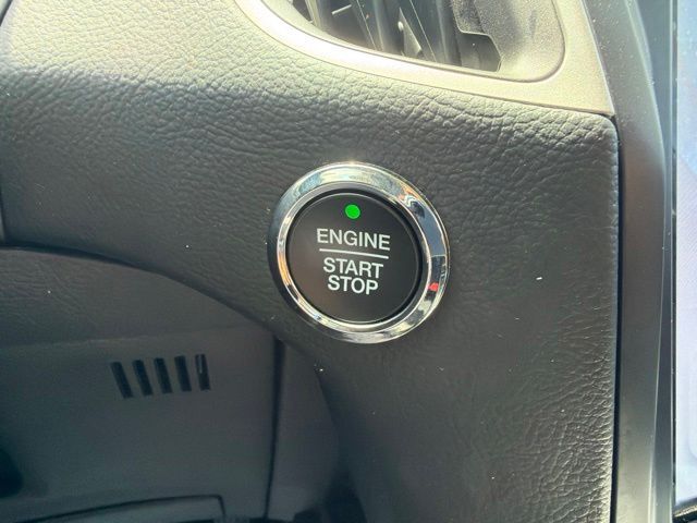 2024 Ford Edge SEL Random Lake WI