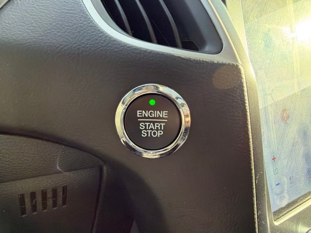 2024 Ford Edge SEL Random Lake WI