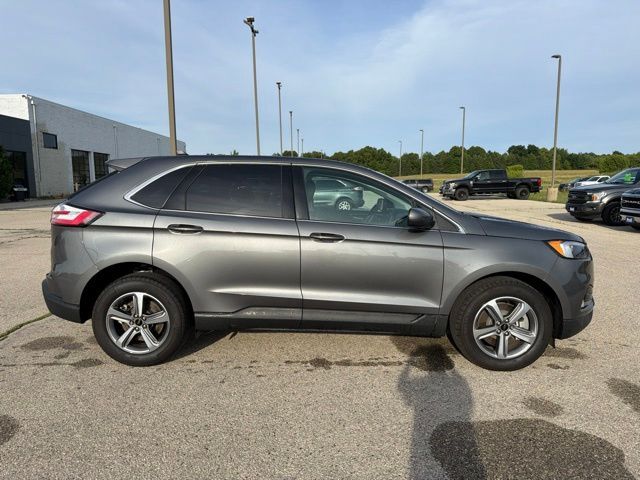 2024 Ford Edge SEL Random Lake WI